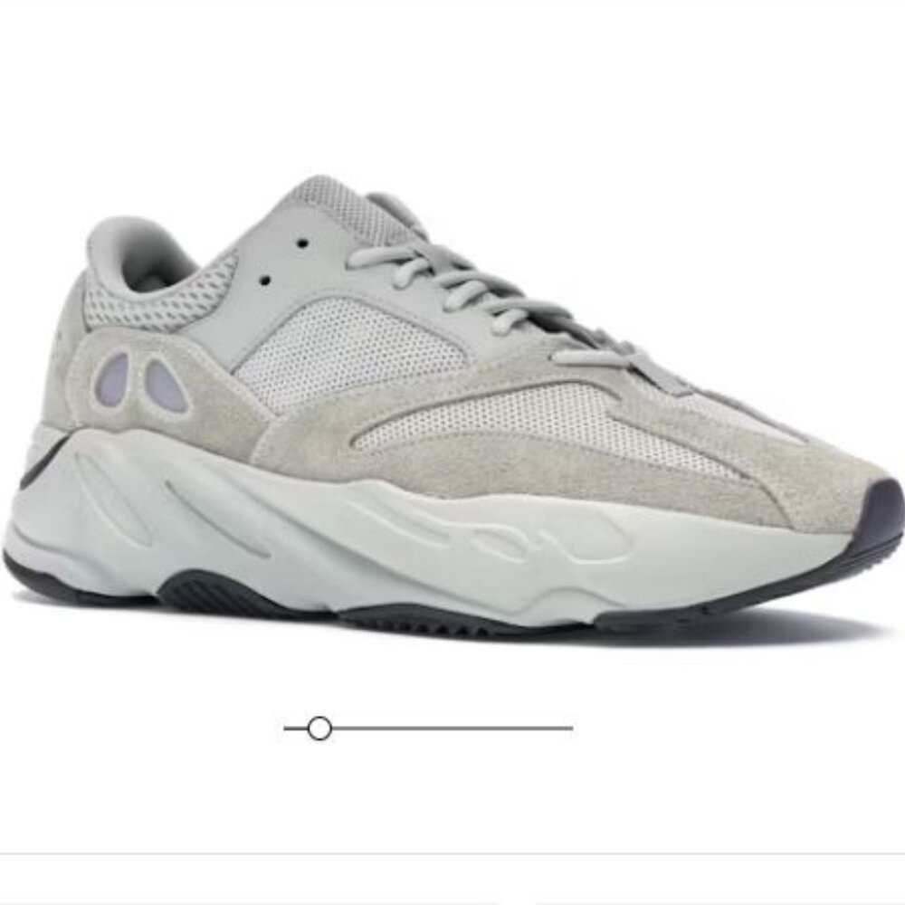 Adidas Yeezy Boost 700 - Salt